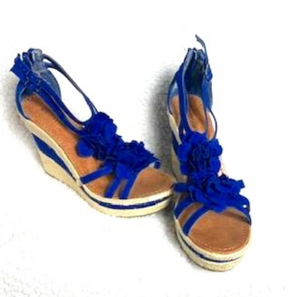 Nine West Beautiful Blue Wedged Espadrilles - Picture 2 of 13